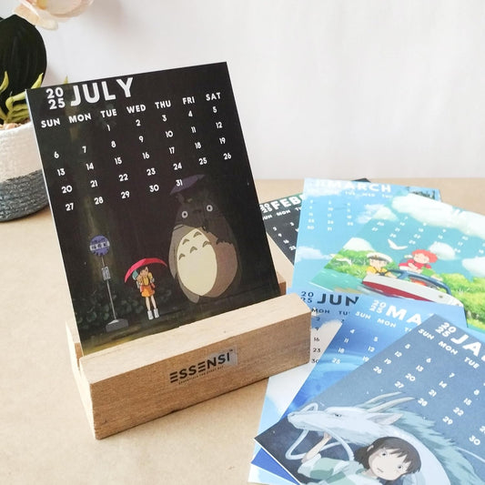 2025 Video Movies Desk Calendar With Wooden Stand